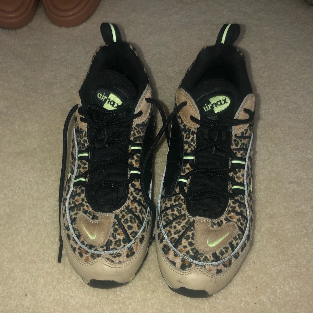 Nike AirMax Custom Womens shoes. Size 8.